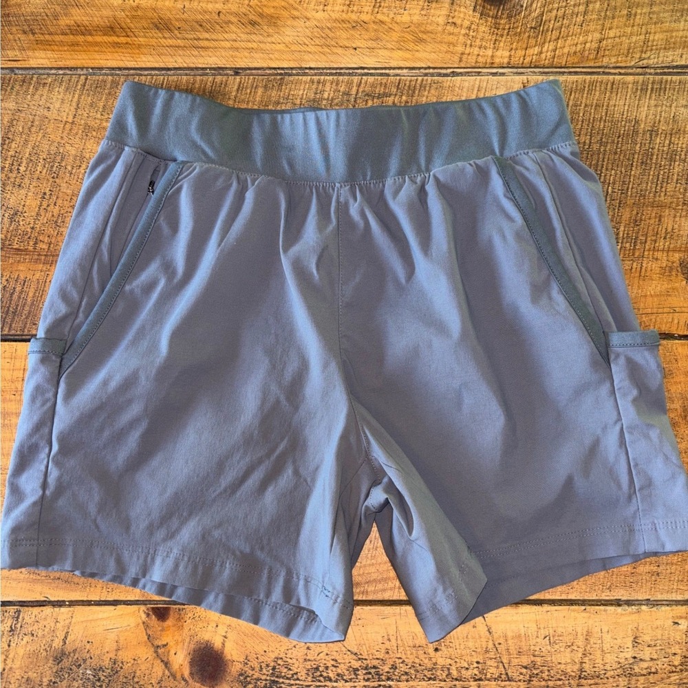 Columbia Womens Gray 5 in Inseam Stretchy Outdoor Hiking Shorts Size Small